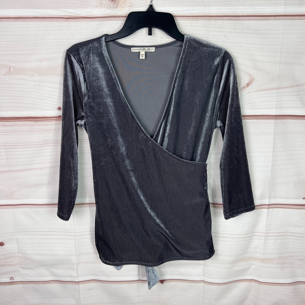 Express One Eleven Top Womens M Silver Rib Knit Blouse Faux Wrap Tie Back Solid
